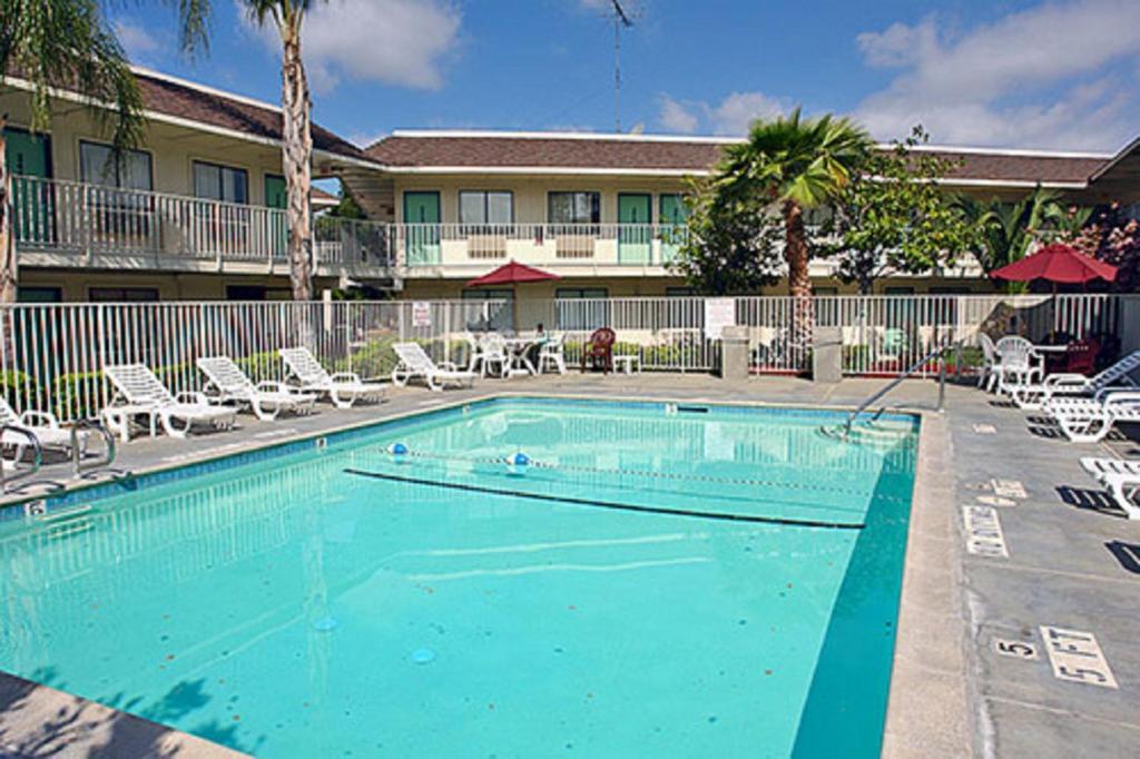 Motel 6 Vallejo - Maritime North المظهر الخارجي الصورة